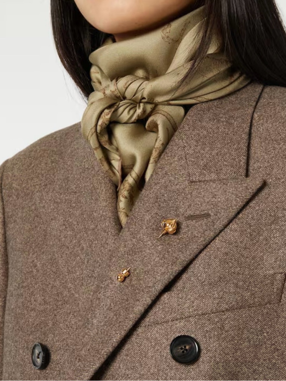 Loro Piana Linen Flower Bud Pin